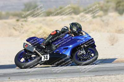 media/Dec-06-2025-CVMA (Sat) [[4a896cc04c]]/Race 4-Formula Middleweight/